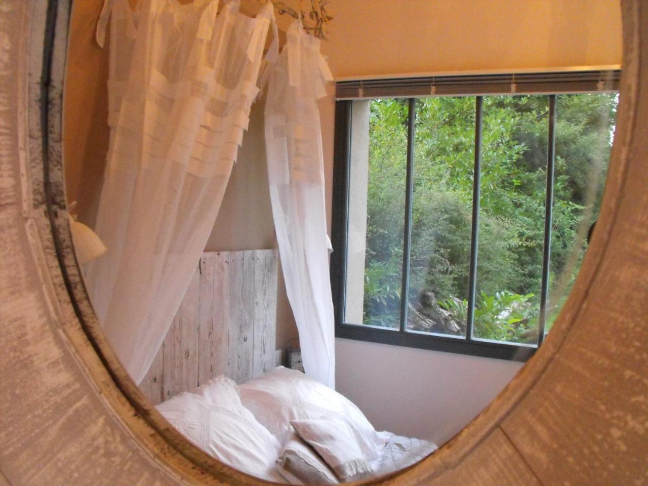 ช็องบร์ โดต ลา แมซง เดอ ฌูเลียต Bed & Breakfast Valentigney ภายนอก รูปภาพ
